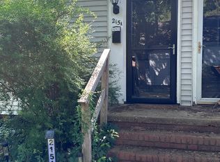 215 Harrison Ave #A, Williamsburg, VA 23185