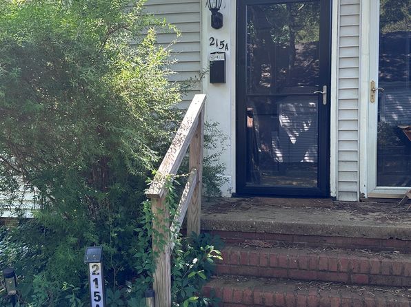 215 Harrison Ave #A