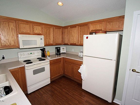 5th image of 13822 SE 92nd Ct