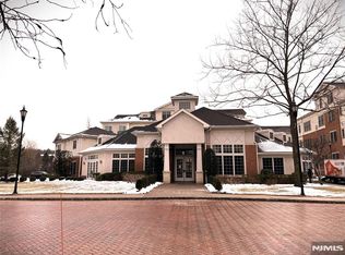 1212 The Plz, Tenafly, NJ