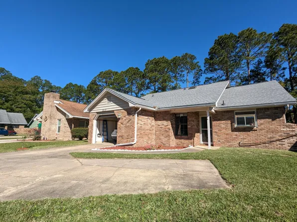 2113 Wilderness Path, Fort Walton Beach, FL 32547