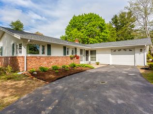 20 Barbara Rd, Raynham, MA 02767