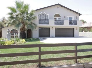 10900 Walnut Dr, Sunland, CA 91040