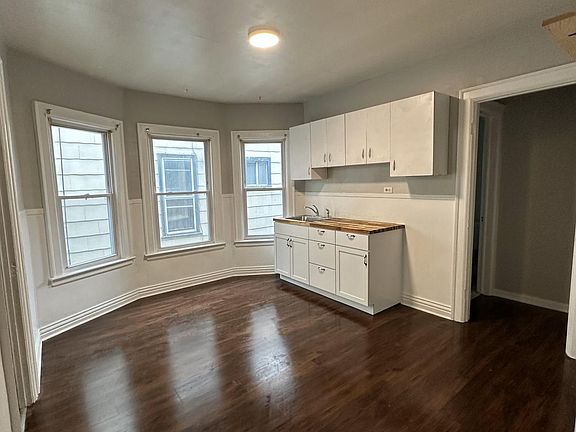 2nd image of 58 Kamper Ave