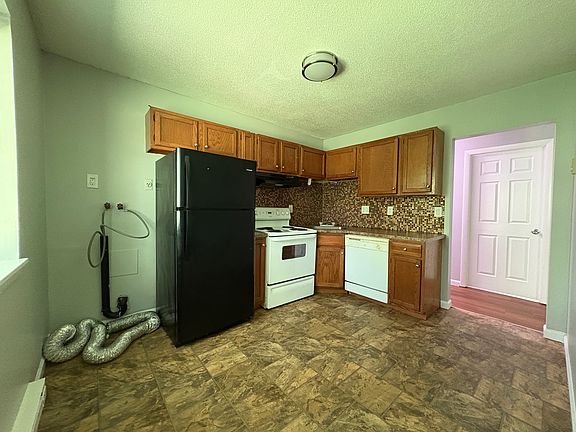 2nd image of 72 Dallas Ave #16A