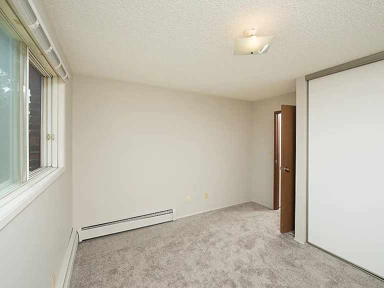 9132 149th St NW — Photo 9