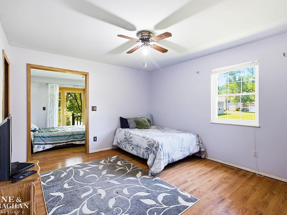 3655 Ravenswood Rd, photo 12
