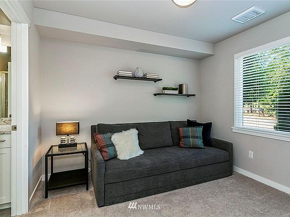 3rd image of 16021 Manor Way #A-4