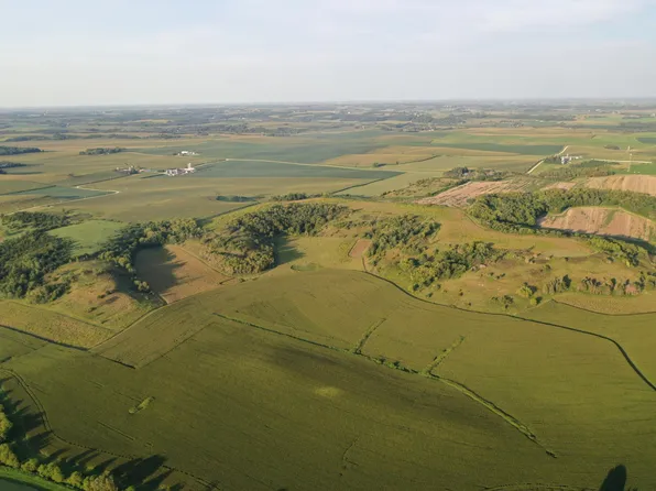 County Road 110 SE, Chatfield, MN 55923