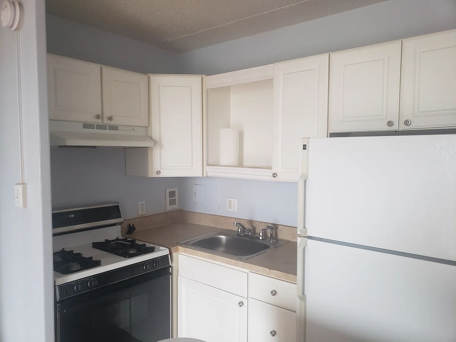 517-401 Cooper Landing Rd — Photo 1