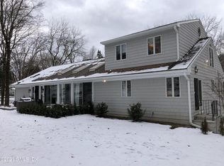 29 Cottontail Rd, Cos Cob, CT 06807