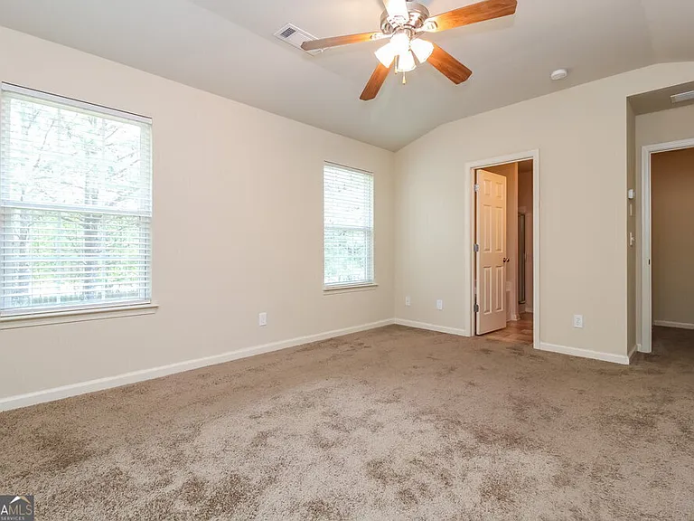 5013 Amethyst Dr — Photo 24