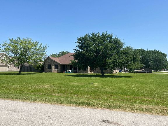 2nd image of 5835 Plantation Dr