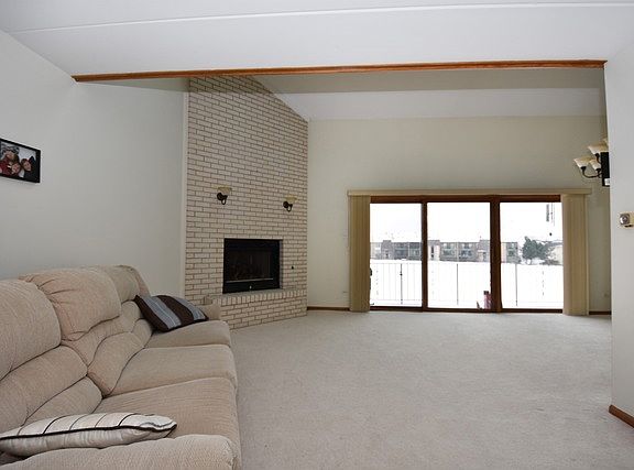 4th image of 15701 Lake Hills Ct Unit 2S