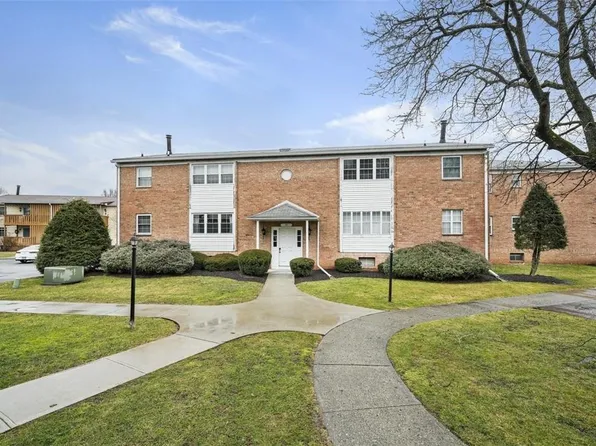 35 Weathervane Drive #10, Washingtonville, NY 10992
