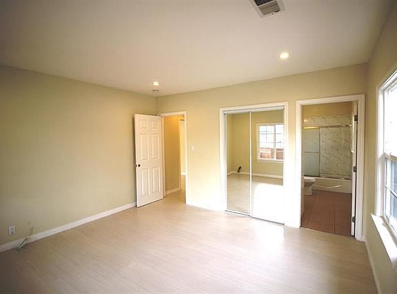 4th image of 631 Sonoma Blvd