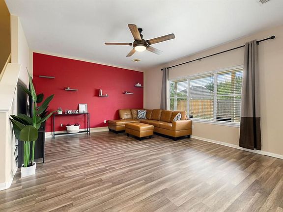 5th image of 20806 Balmoral Glen Ln