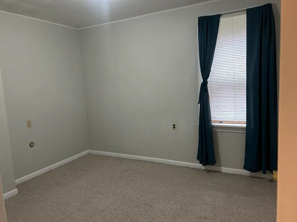 401 Wayne St #5, Hollidaysburg, PA 16648