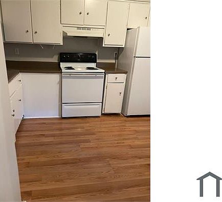 3rd image of 2735 Penwood Pl #2735