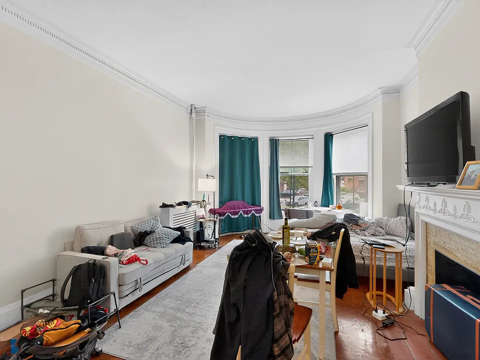1071 Beacon St #2
