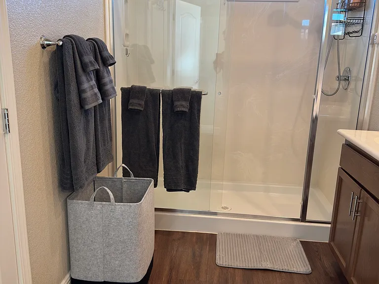 114 Huddlestone Cir — Photo 23
