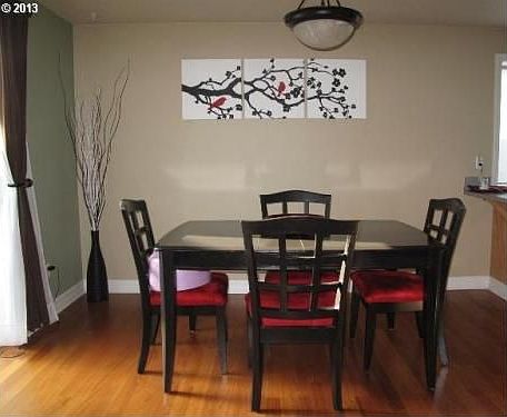 2nd image of 5405 NE 60th St