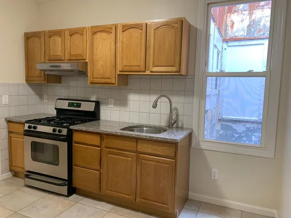 6505 Park Ave, West New York, NJ 07093