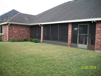 3rd image of 1913 Lazy Lake Dr