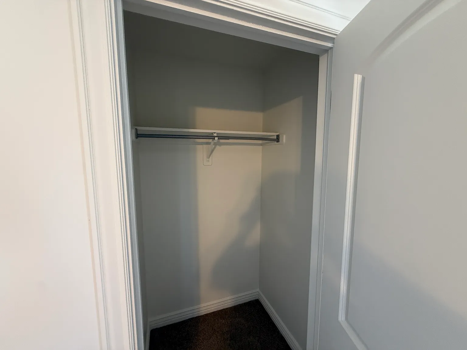 3 bed, 1.5 bath, 1400 sqft, $1,400 — Photo 1