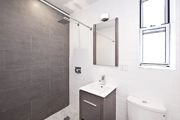 Rented by Zumper Inc | media 38