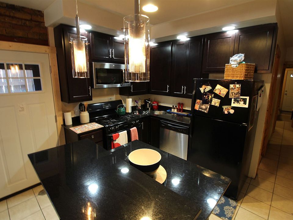 DamenKitchen