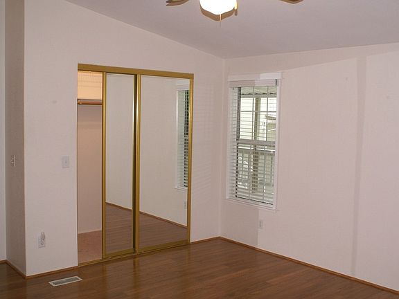 5th image of 274 Lafayette Dr
