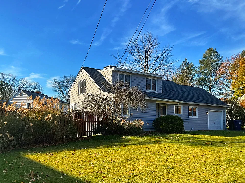 1148 Cumberland Ave