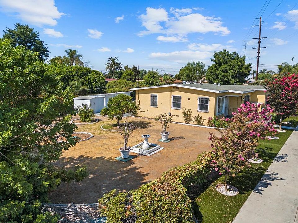 1st image of 6515 Lemarand Ave
