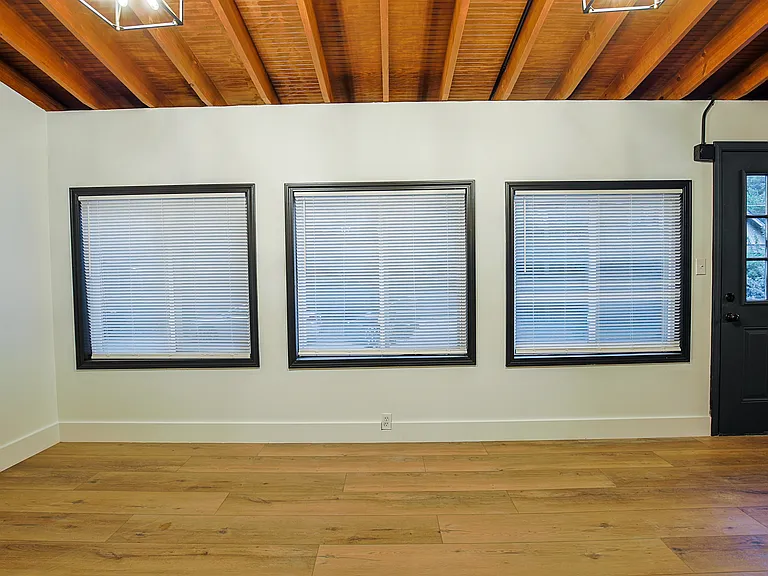 1170 Niles Ave NW — Photo 7