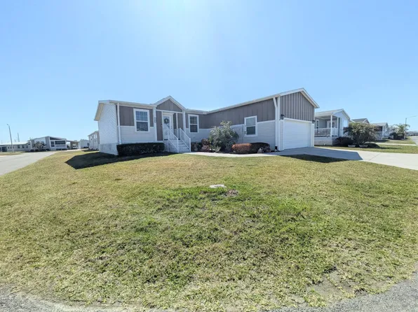 34982 Broad Bill Ln, Zephyrhills, FL 33541