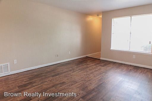 5th image of 4213 Sunnyview Dr