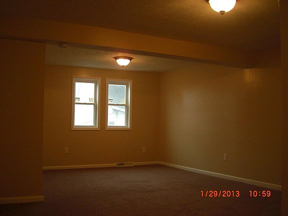 4th image of 12912 Broadway Ave