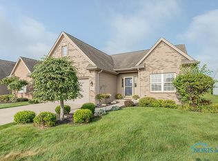 3861 Windward Dr, Sylvania, OH 43560