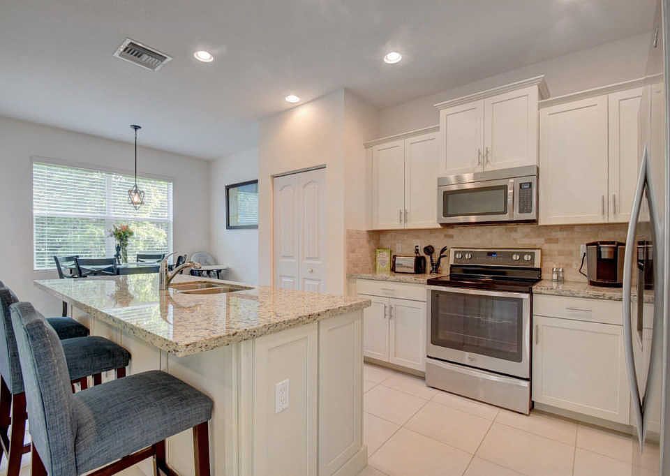 1st image of 4839 Foxtail Palm Ct