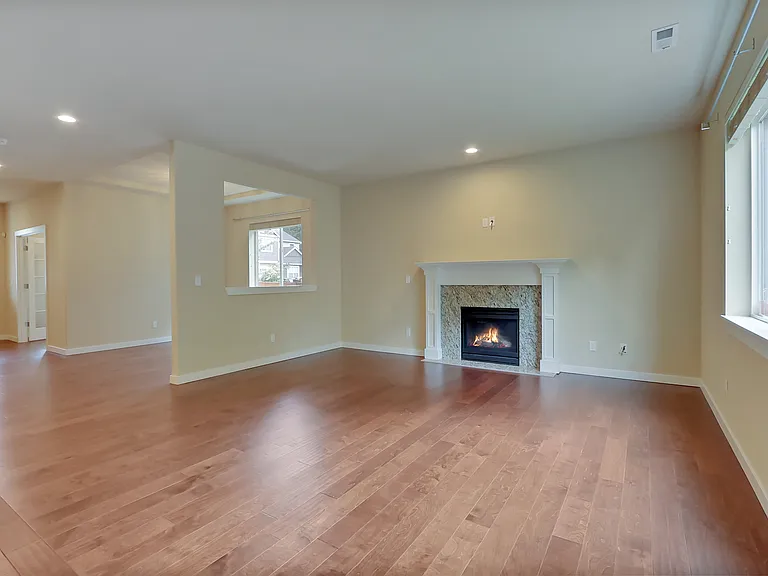 1418 34th St SE — Photo 9