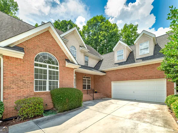 135 Eagles Club Dr, Stockbridge, GA 30281