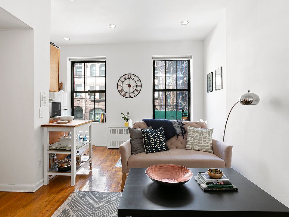 1st image of 330 W 85th St APT 2A
