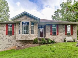 1175 W Rosedale Rd, Nixa, MO 65714