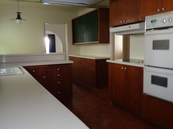 2nd image of 77 Ximeno Ave
