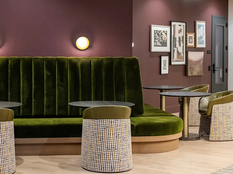 Building 100 Work lounge