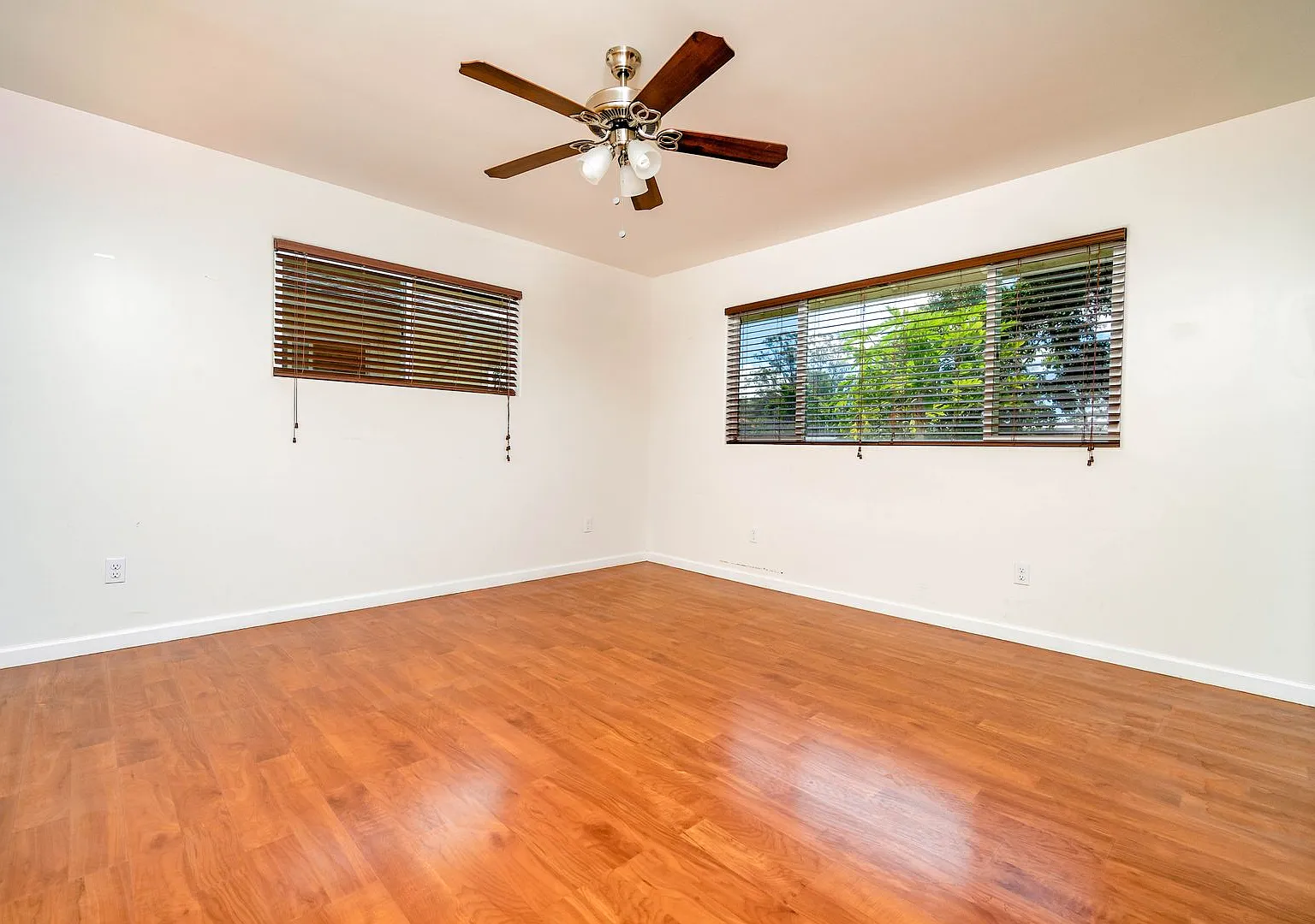 Wahiawa property: 3-bed, 2-bath, with garage available early August! — Photo 2