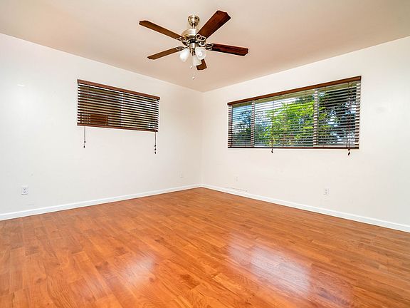 2nd image of 37 Cypress Ave APT D
