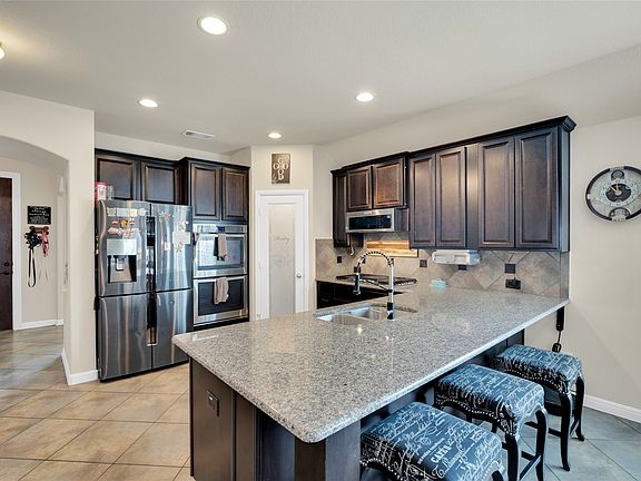 3rd image of 5913 Warmouth Dr