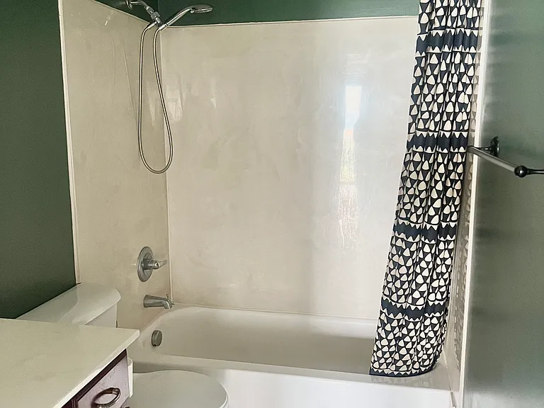 355 Grand Ave #201 — Photo 17